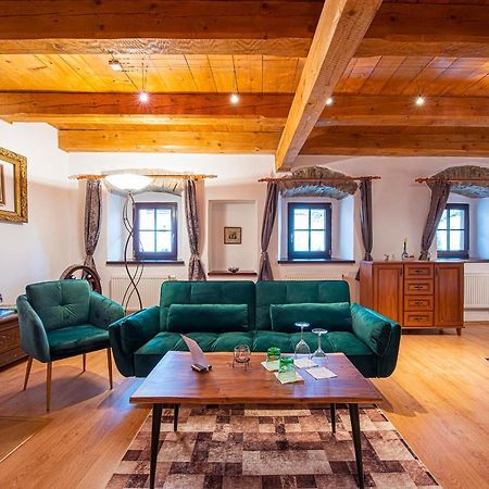 Penzion Familia Hotel Попрад Екстериор снимка