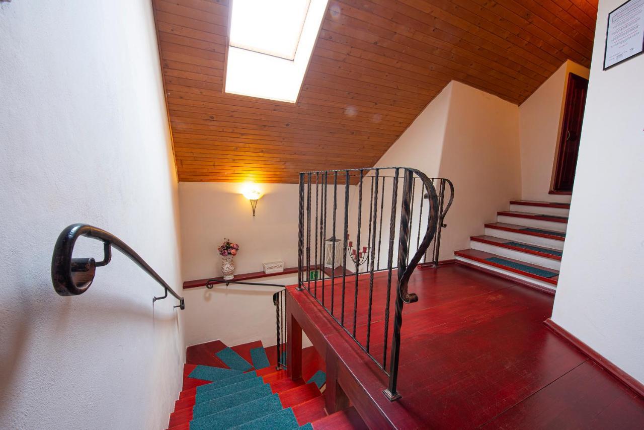Penzion Familia Hotel Попрад Екстериор снимка