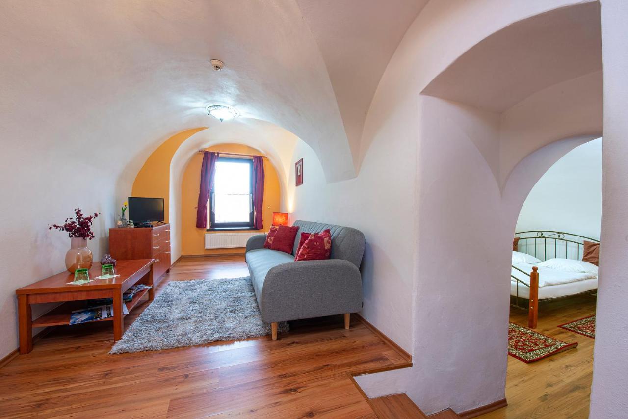 Penzion Familia Hotel Попрад Екстериор снимка