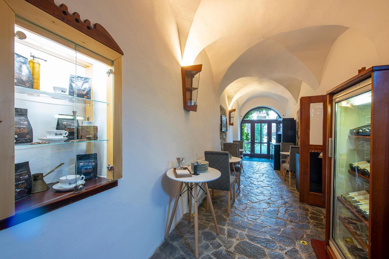 Penzion Familia Hotel Попрад Екстериор снимка